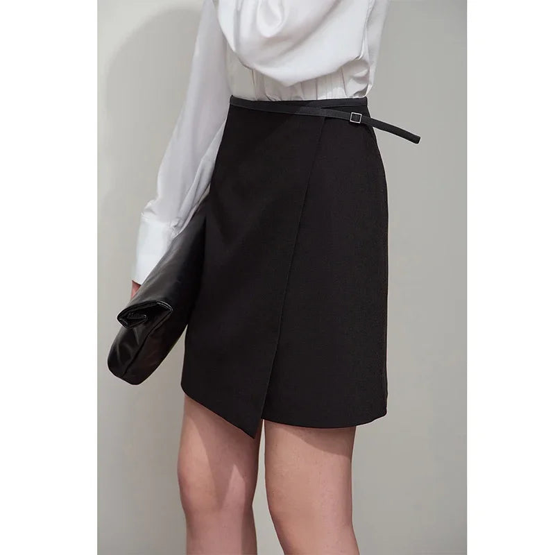 Minimalist Women's Skirt 2025 Spring New Office Lady Versatile Fashion Asymmetric Wrinkle A-line Half-body Skirt 12511092