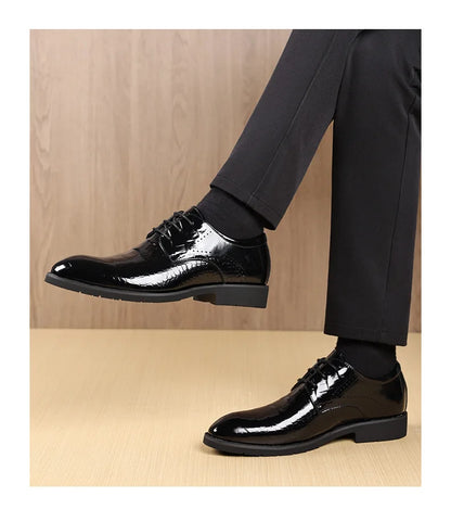New Designer Autumn Collection British-style Men's Dress Shoes Fashion Patent Leather Commuter Shoes Male Black Casual Shoe Man