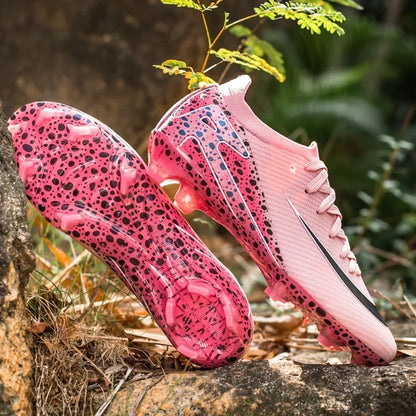 New Men Soccer Shoes Professional Football Boots Grass Outdoor Sport Non-Slip Training Shoes Match Sneakers Ultralight Unisex