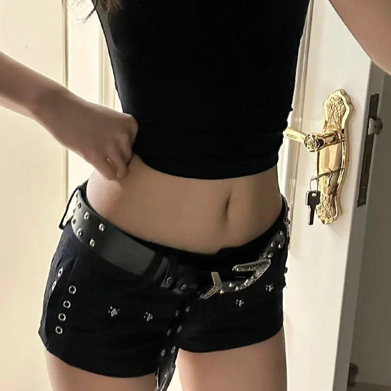 Black Sexy Low Waist Y2K Jean Shorts Woman Punk Gothic Popular Denim Super Shorts Female Korean Fashion Slin Fit Hot Short Pants