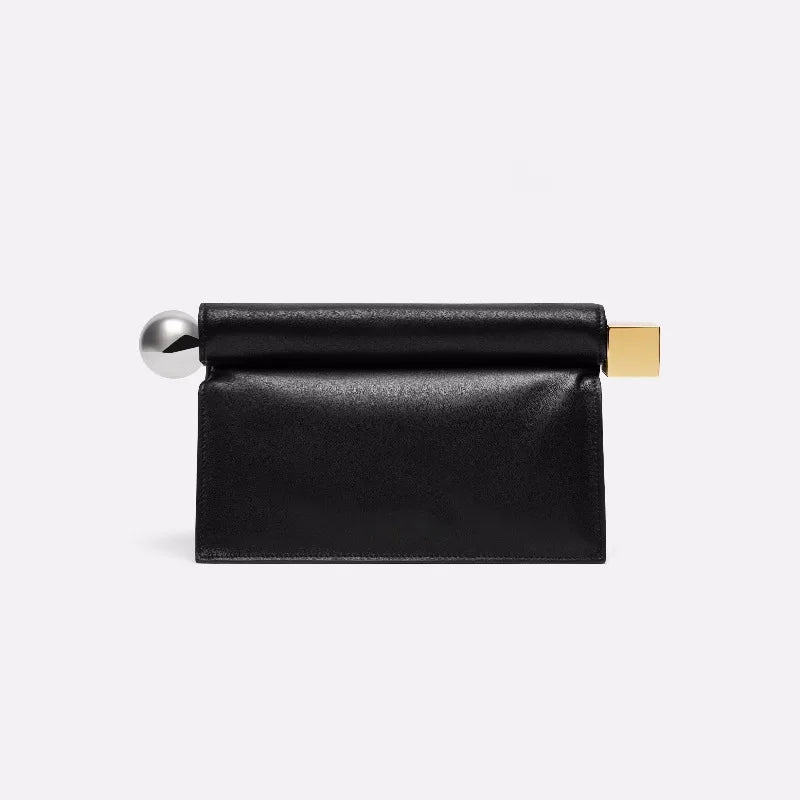 A New Luxury, Fashionable and Niche Rolled-up Clutch Bag for Women, A Versatile Folding Chain Single-shoulder Crossbody Bag