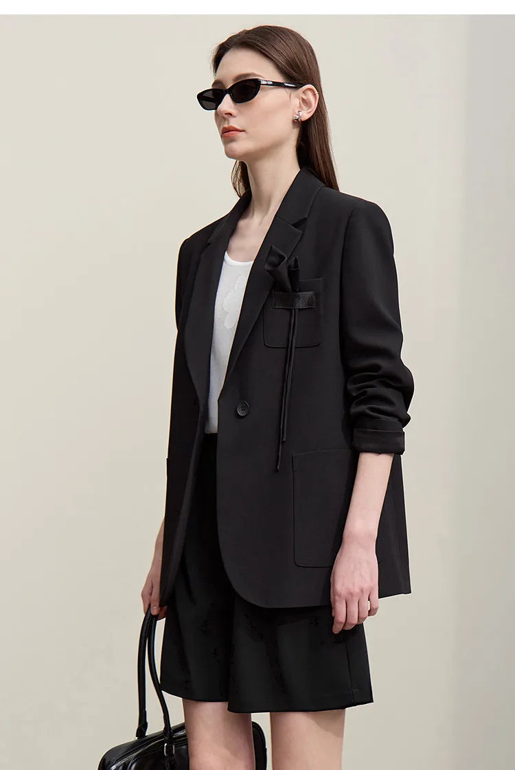 Women's Blazer 2026 Autumn New Casual Notched Lapel Shoulder Pad Coat 3D Floral Detail Women's Versatile Loose Top 12651016