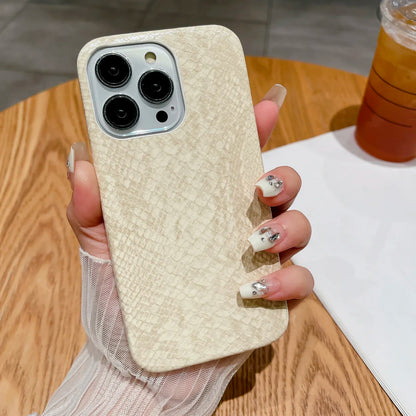 Luxury Snake Texture Leather Phone Case for iPhone 16 15 14 Pro Max Plus 13 12 11 Cases Leather Soft Cover Woman Girl