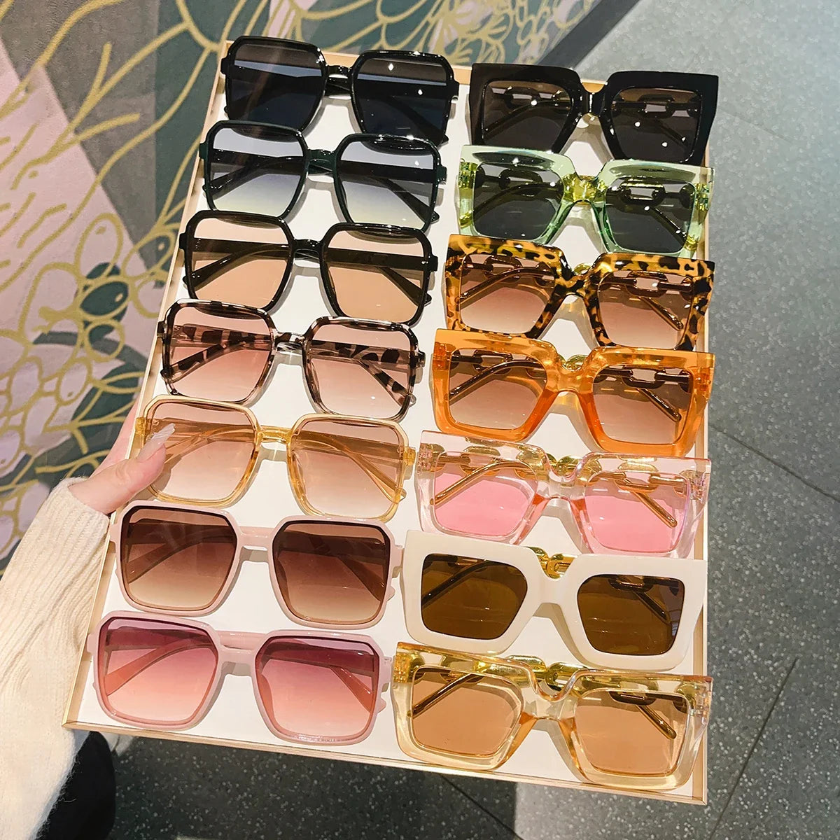 14Pcs Women's European and American Classic Popular Square Frame Versatile Street Style Party Beach Elegant Set Glasses