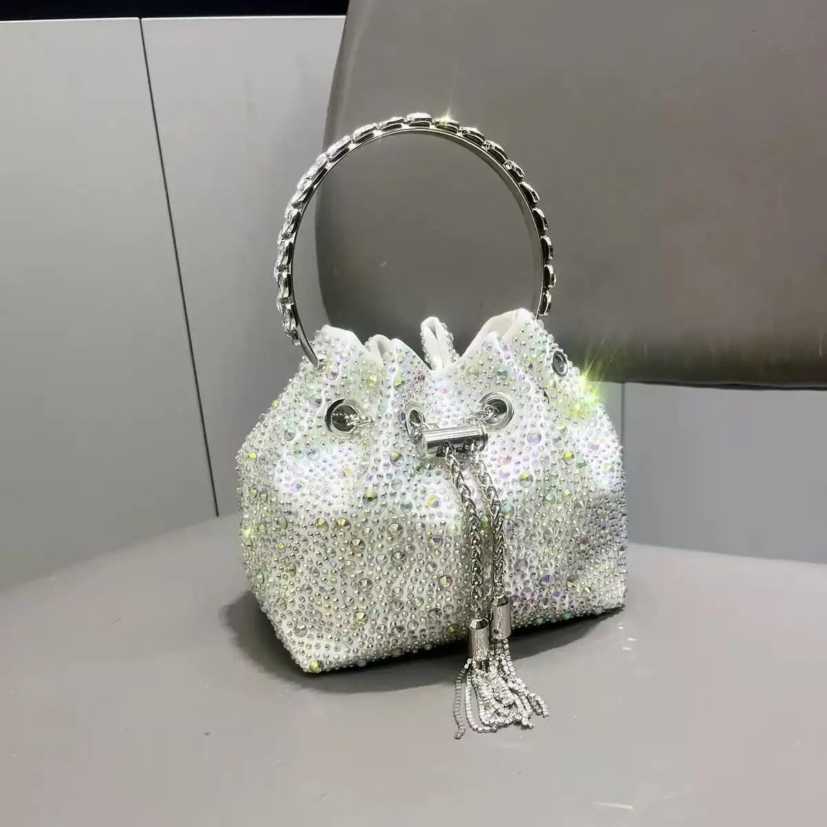 Luxury Designer Women Handbag Glitter Diamond Banquet Bag Satin Bucket Bag Wedding Party Clutch Purse Exquisite Evening Bag