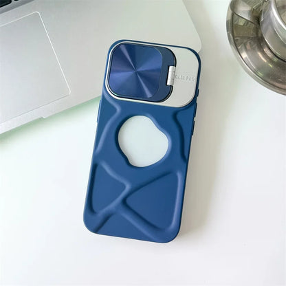 حافظة مغناطيسية بتصميم شعار أنيق لهواتف iPhone 11 12 13 14 15 16 Pro Max Plus، غطاء سيليكون ناعم واقٍ للعدسة قابل للطي مع MagSafe