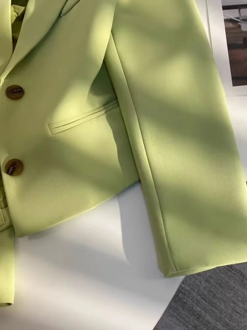 Black Cropped Blazers Woman Trend 2025 New All-match Notched Collar Crop Jacket Women Korean Chic Single Button Suit Coat Tops