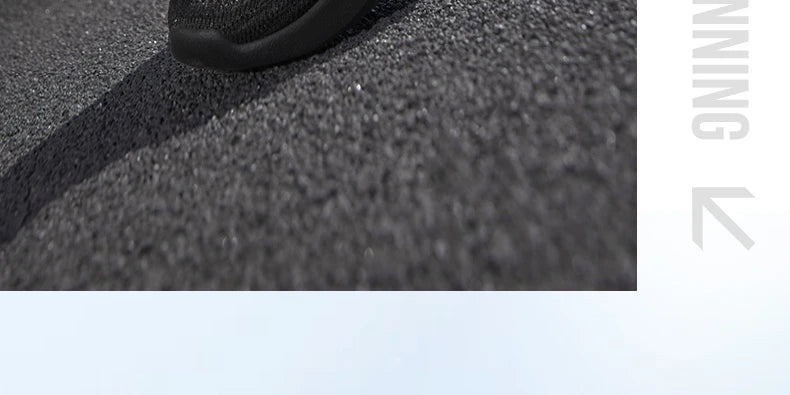 Lightweight Slip-On Men Running Shoes Breathable Mesh Upper Cushion Comfort Soft Soled Male Sneakers 672542215F