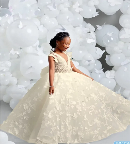 White V-neck Luxury Flower Girl Dresses For Wedding Butterfly Appliques Pearl Child Birthday Party First Holy Communion Gown