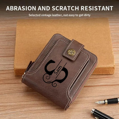 Portefeuille court en cuir PU personnalisé avec chaîne pour homme, portefeuille bifold marron élégant avec nom et texte gravés pour la Saint-Valentin et les anniversaires