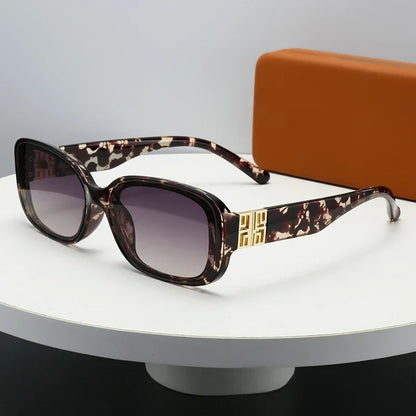 2025 New Rectangle UV400 Sunglasses Trendy and Fashionable Women Eyewear Luxury Small Gafas De Sol Sunglass Female Sun Glasses