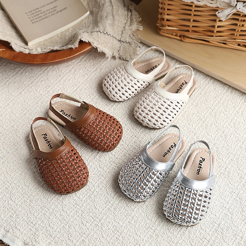 Baby Girls Shoes Braided Sandals for Girls Kids Fashion Hollow Out Leather Shoe Soft Sole Retro Princess Slippers Beach Shoes