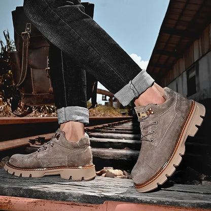 Men Genuine Leather Boots Men's English Style Thick Bottomed Work Clothes Shoes Winter Outdoor Mid Top Men's Boots