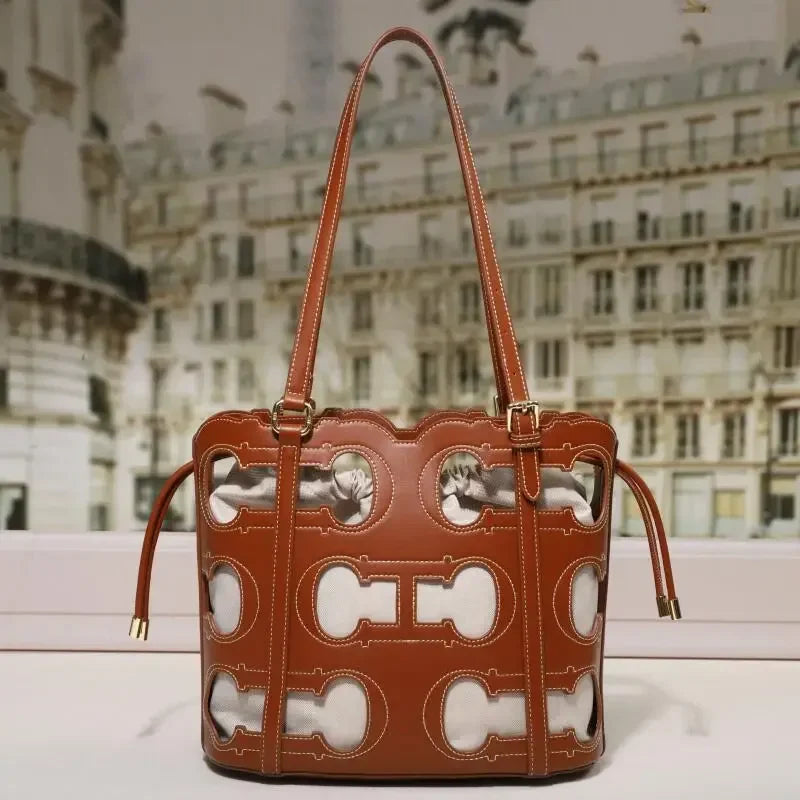 High-end Brand Women's Handbag Fashion Hollow 2026 New Large Capacity Simple Shoulder Bag