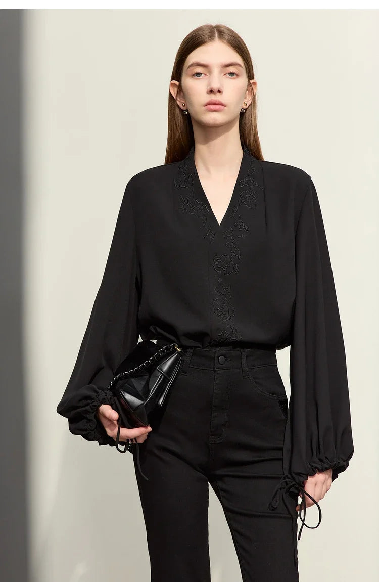 Chiffon Women's Blouse 2025 Autumn New V-neck Letter Embroidered Top Elegant Lantern Sleeve Loose Women's Shirt 12421028