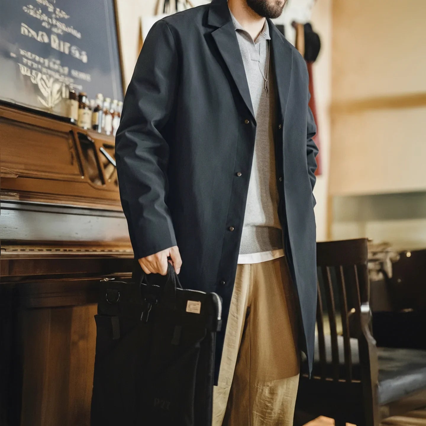 Men's Vintage Commuter Trench Coat Mid-Length Water-Repellent Overcoat Blue Lapel Back Vent Windbreak for Spring Fall