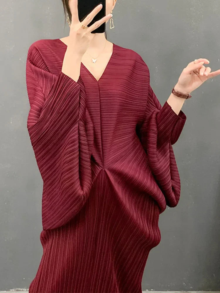 Fold Elegant Pleated V-neck Batwing Elastic Sleeve Mid-calf Dress Women Loose Solid Color 2025 Summer Female New Clothing