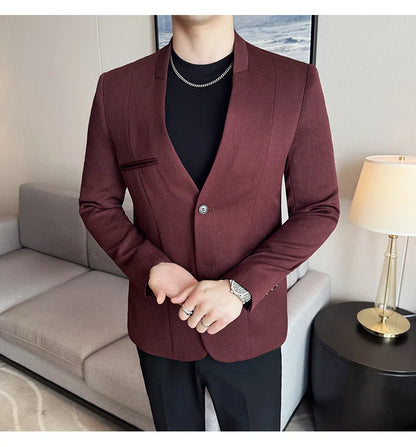 The new Chinese-style collarless suit is fashionable, handsome and versatile. It is a solid-color Korean-style fitted and fashio