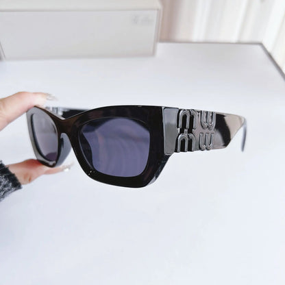 Light Luxury Designer Sun Glasses Women's Retro Polygonal Cat Eye Sunglasses for Men UV400 Personality Cool Trendy Glasses