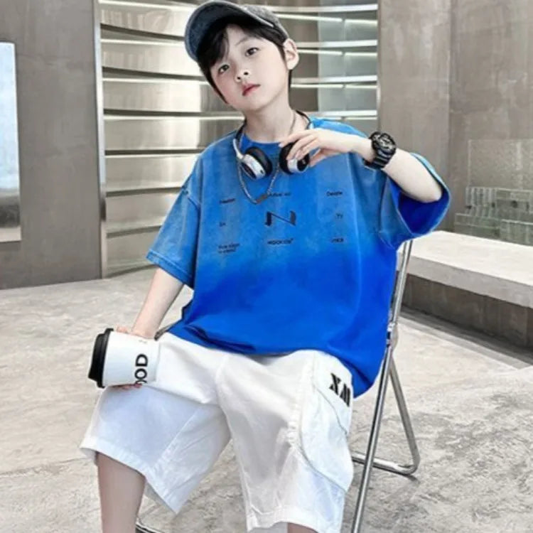 2026 New Boys Cotton T-Shirt Trendy Gradient Design for Big Kids Stylish Cool Summer Casual Wear