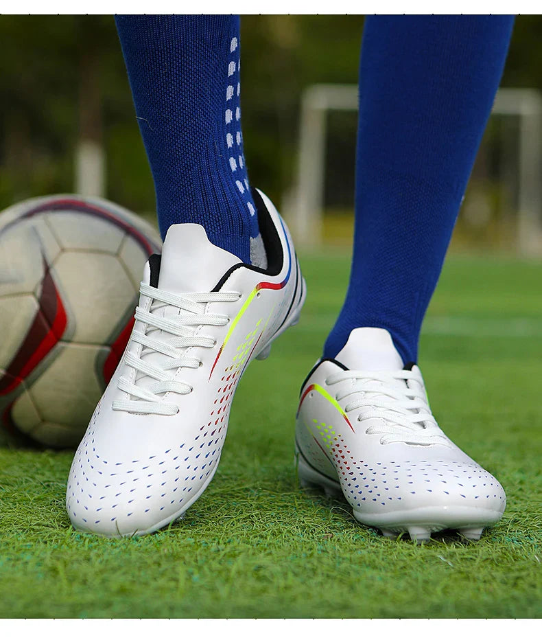 New Men Football Boots Non-Slip High-quality Woman Soccer Shoes Grass Cleats Futsal Sneakers Match Indoor Outdoor Football Shoes