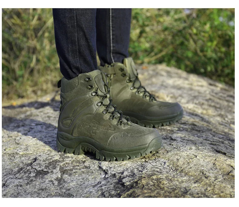 New Men Tactical Boots Army Breathable Desert High Quality Unisex Waterproof Male Hunting Boots Ankle Work Climbing Hiking Shoes