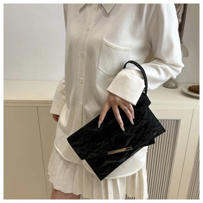 Fashion Women Clutch Soft PU Leather Solid Color Evelope Bag Wristlet Bags Female Small Handbags Day Clutches Evening Party Bags
