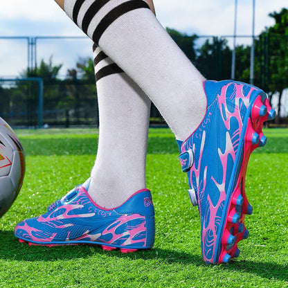 New Men Kids Football Boots Ultralight Boys Professional Soccer Shoes Cleats Non-Slip Match Grass Training Shoes Drop Shipping