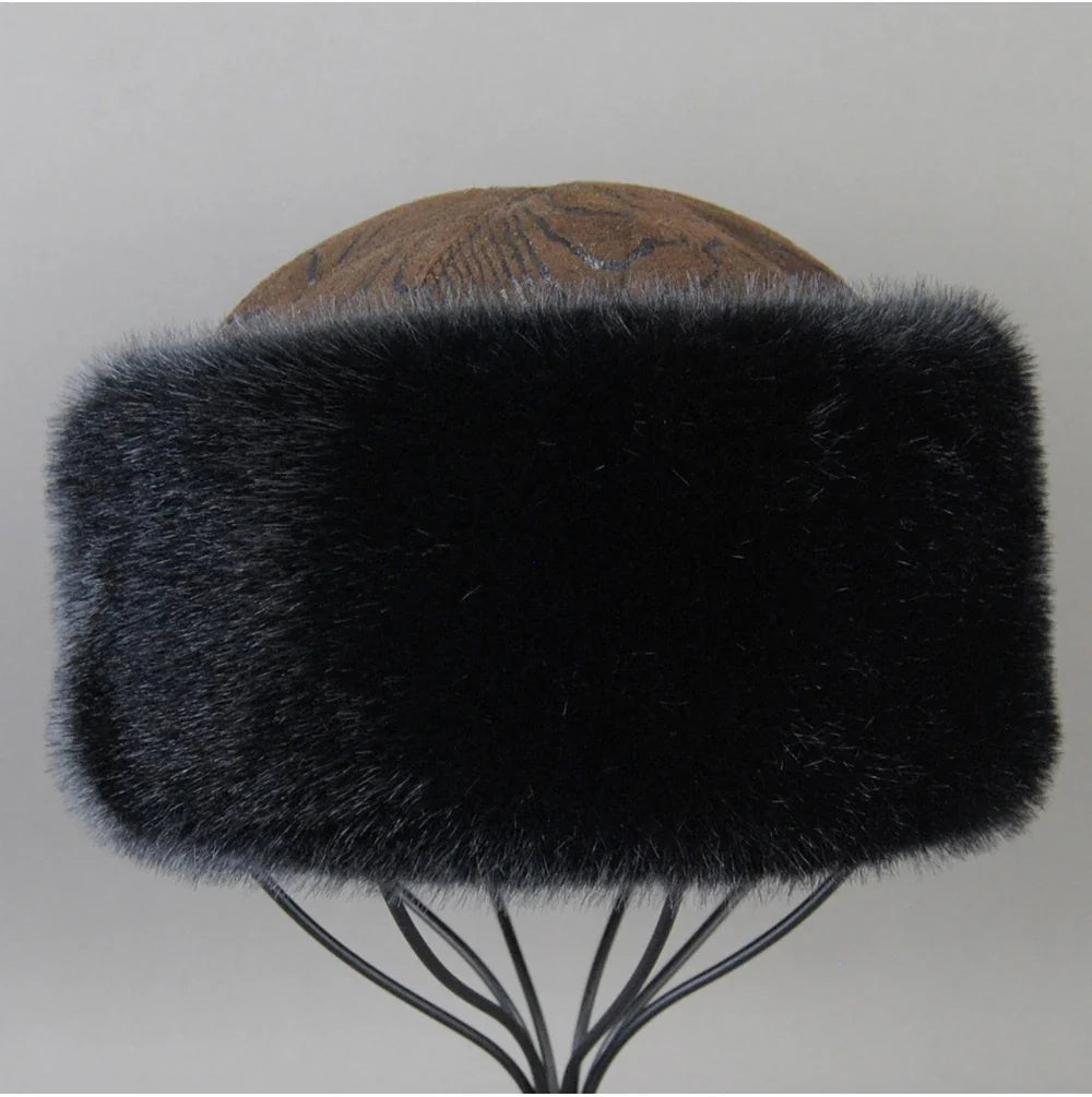 Hot Sale Faux Mink Fur Hat Winter Genuine Baseball Cap Russia Fashion Elegant Lady Warm Faux Fur Ball Straw Hat