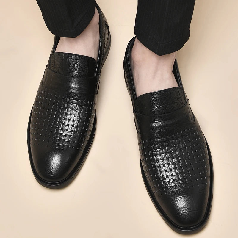 Italian Mens Casual Leather Outdoor Shoes Breathable Casual Hollow Out Men's Soft Bottom Shoes Comfy Flat Designer Walking Shoes