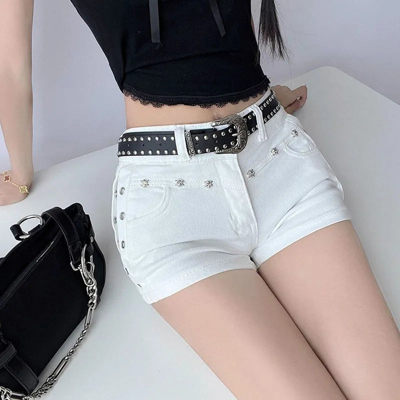 Women's Summer White Denim Shorts Sexy Skinny Elasticity Y2K Short Jeans Female Retro Personality Gothic Rivet Cowboy Shorts