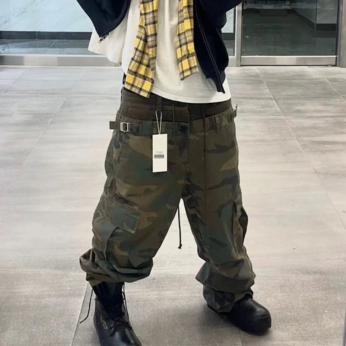 Three Waisted Camouflage Cargo Pants for Men Streetwear Patchwork Baggy Jeans Wide Leg Casual Loose Denim Trousers Oversized