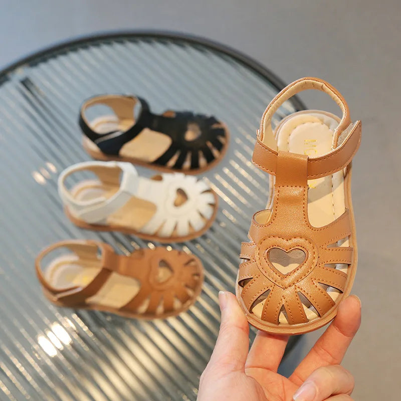 Children Girls Cute Barefoot Summer Sandals Flat Leather Enfants Party Dress Shoes Toddler Kids Love Soft Bottom