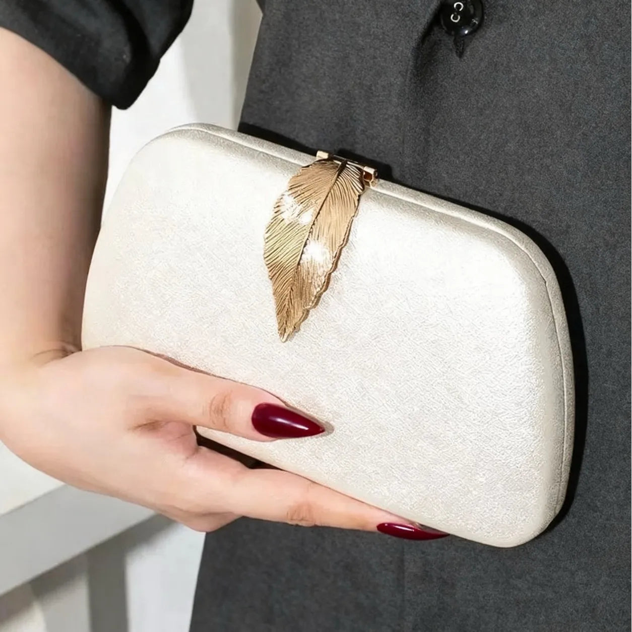 New Velvet Evening Bag Sparkling Diamond Women's Bag Suede High-Quality Texture Party Gathering Evening Bag