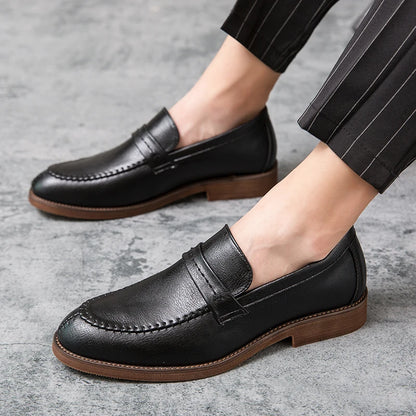 Men's Loafers Business Dress Leather Shoes Men's Brand Brown Oxford Shoes High Quality Soft Flat Casual Shoes mocassin homme