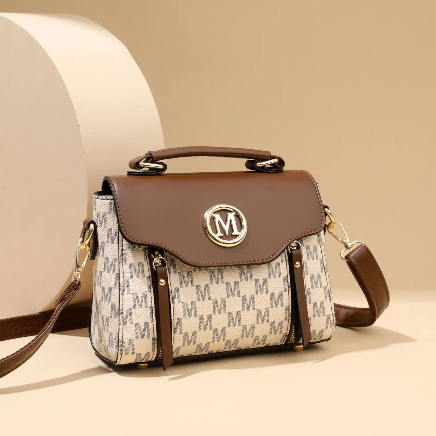 Vintage Women's Tote Bag Stylish PU Handbag Shoulder Bag with Golden Letter "M" Design Detachable Strap Perfect for Everyday Use