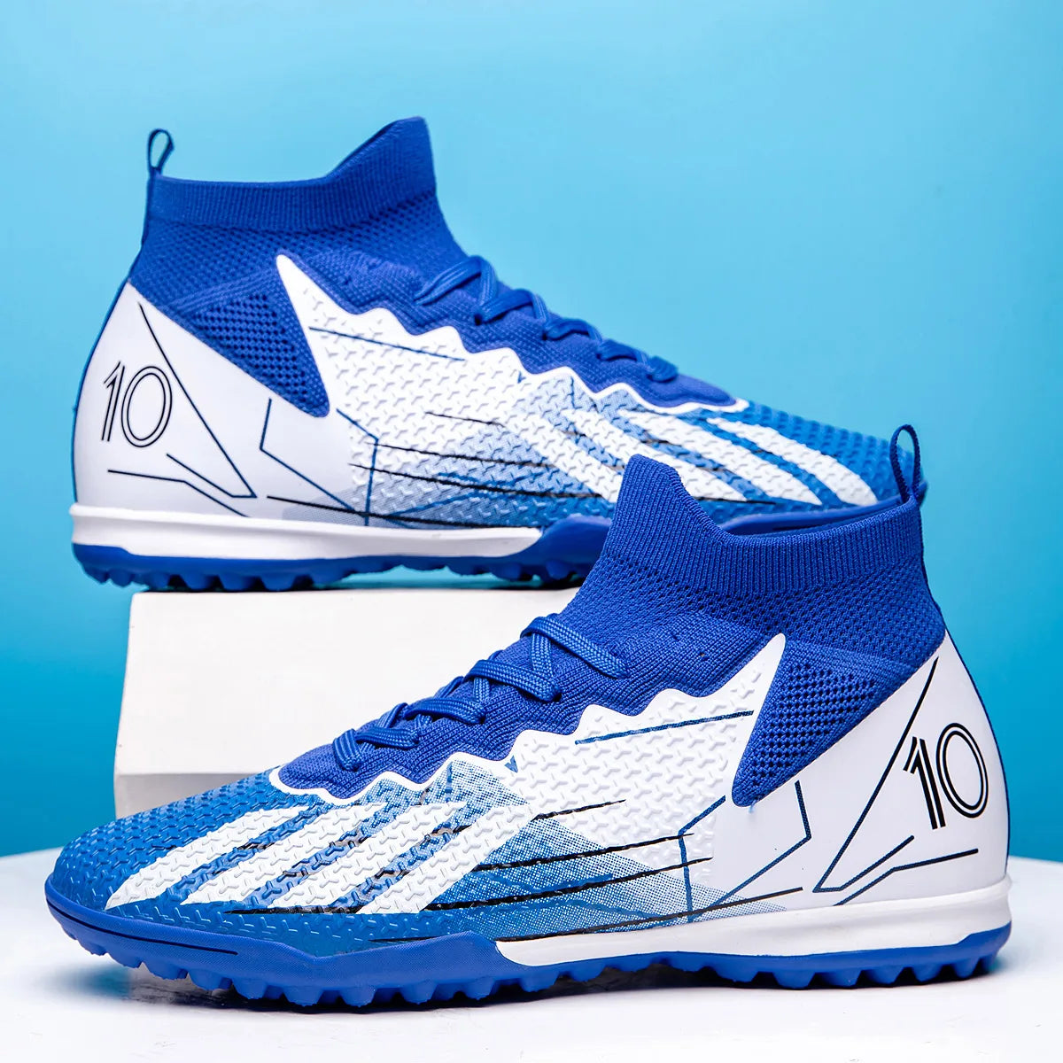 Professional Sports Soccer Shoes TF Broken Nail Teenagers Outdoors Comfortable High-Tops Training Shoes Non Slip Football Shoes
