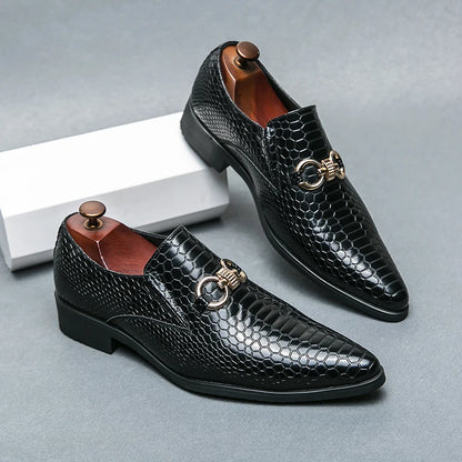 Retro Bronze Loafers Non-Slip Men Shoes Pointed Toe Dress Leather Shoes Luxury Brand Social Dress Shoe Male Comfortable for Men