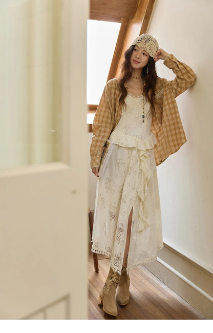 Women's Retro Plaid Long Sleeved Shirt 2025 Autumn Korean Loose Casual Plaid Top with Lace Pocket Lapel Shirts MXE43C2378