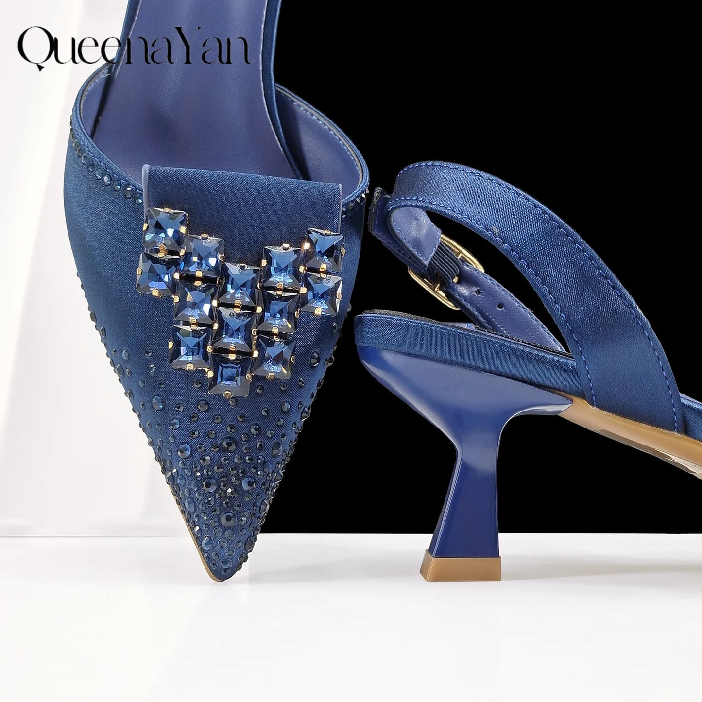 Elegant Navy Blue Handbag and Medium Heel Shoes Set with Beautiful Handmade Metal Decoration for Weddings and Parties
