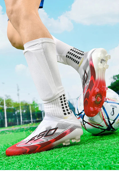 Men New Football Boots Grass Professional Original Resistant Casual Male Soccer Shoes Top Quality  Ultralight Football Shoes