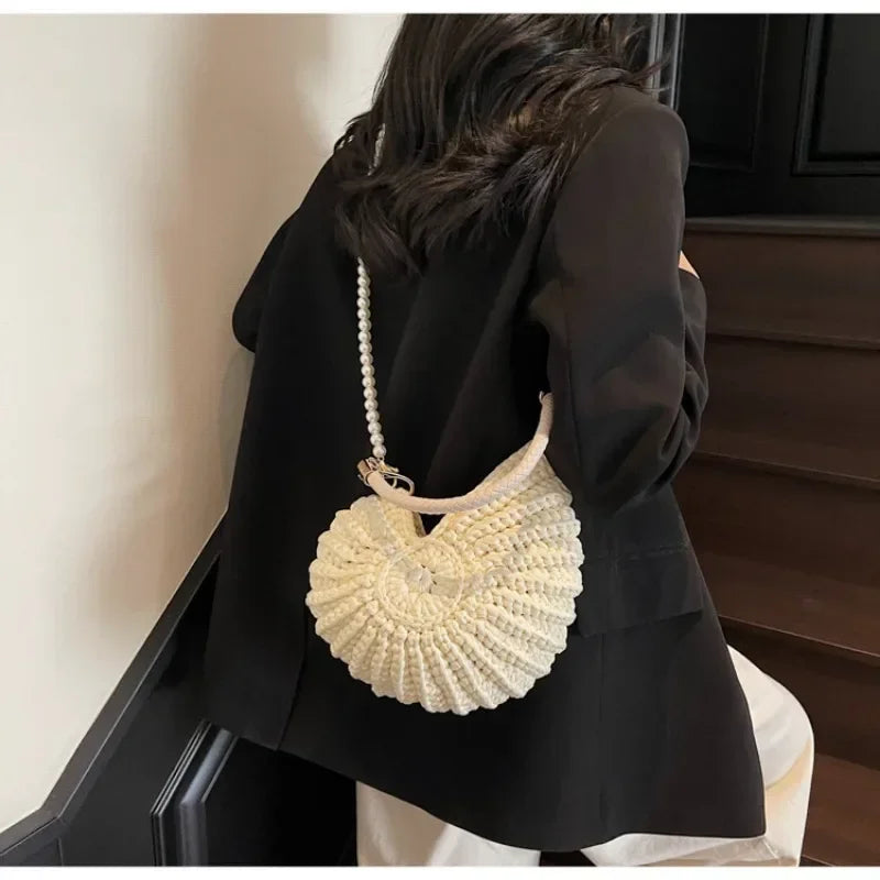 Fashion Conch Shaped Crochet Women Shoulde Bags Funny Cute Pearls Chains Handmade Weave Crossbody Bag Novelty Small Handbags