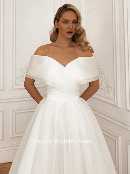 Short Wedding Dress Customized Off The Shoulder V Neck Simple A Line Organza Bridal Gown Tea Length Vestido De Noiva