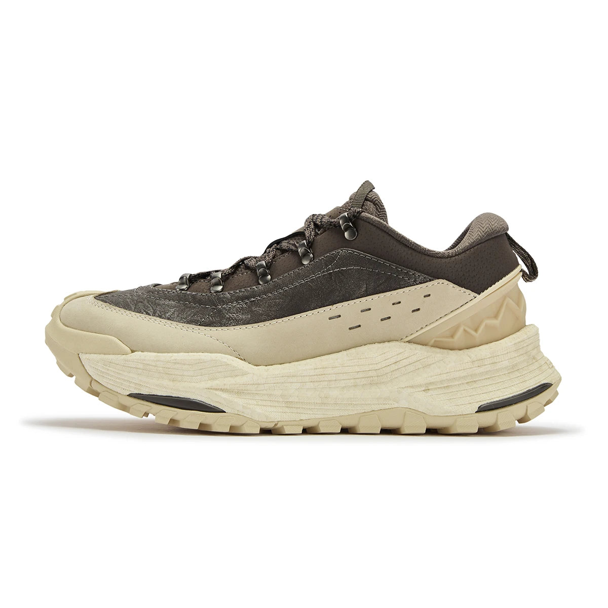 Men Running Shoes New Featherlight Soft Breathable Rebound Cushioning Grippy Outdoor Hiking Sneakers Male 672542214