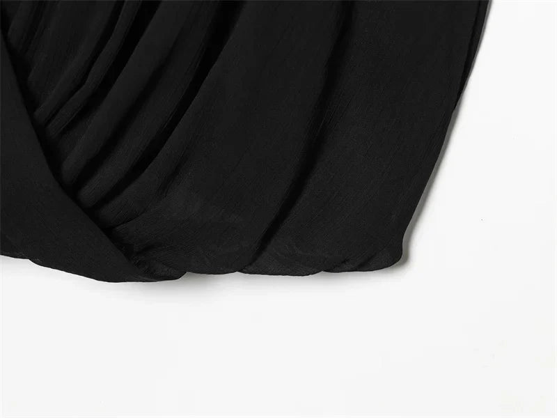Women's Top 2026 New Spring Summer Fashion Black Sleeveless Pleated Top for Women Casaul Chic Women Top