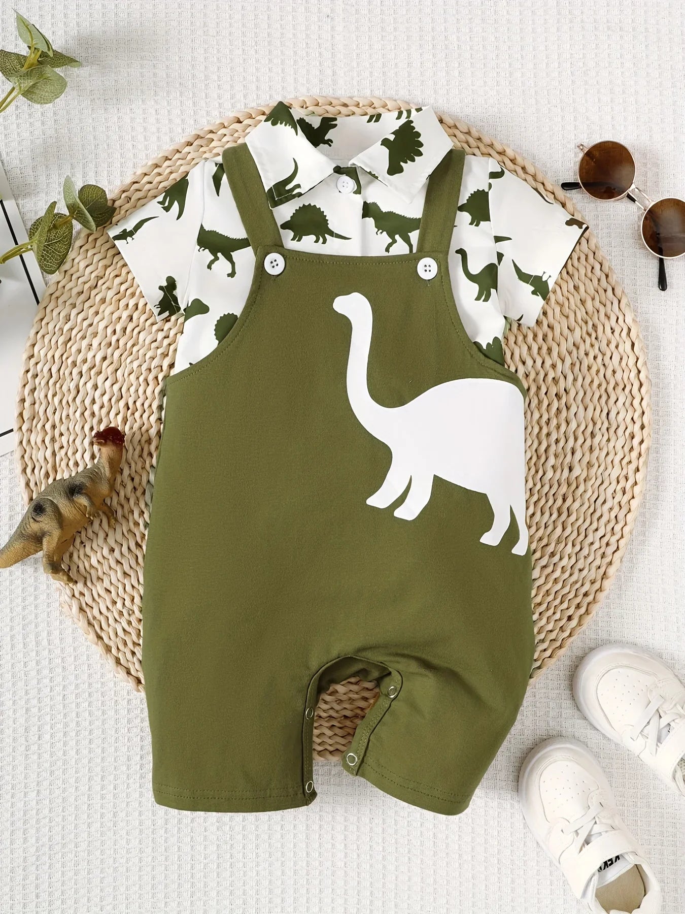 Spring and Summer Dinosaur Short Sleeve Shirt with Overalls 2-Piece Set