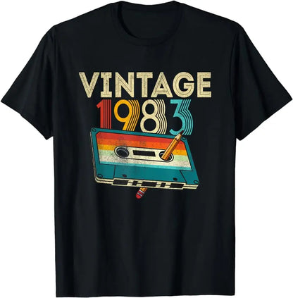 Men's 43st Birthday T-Shirt: Born 1983 Retro Streetwear Style Vintage Retro for Men's Graphic T-Shirts Birthday Gifts TShirt