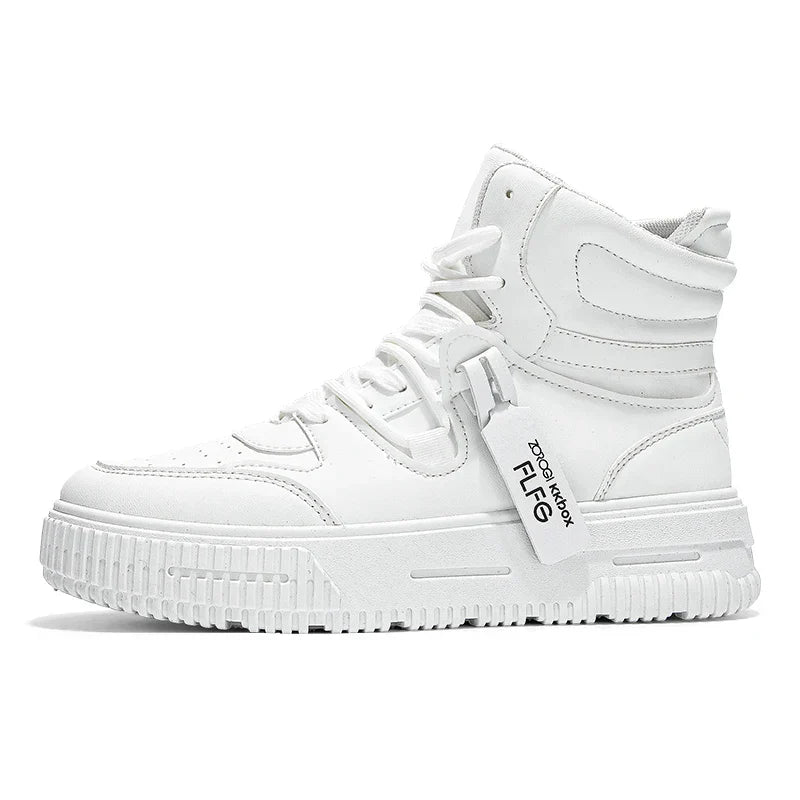 New Fashion Casual Sneakers High Top Skateboard Shoes Student Boots Men and Women Trend Wear Resistant Two-color Couples