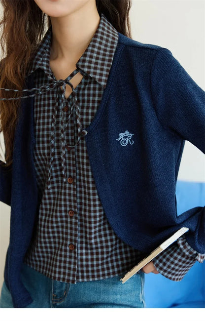 Women's Fake Two Knitted Sweaters 2025 Autumn Plaid Splicing Embroidered Tops Retro Lapel Flare Sleeve Tops MXE45Z1401