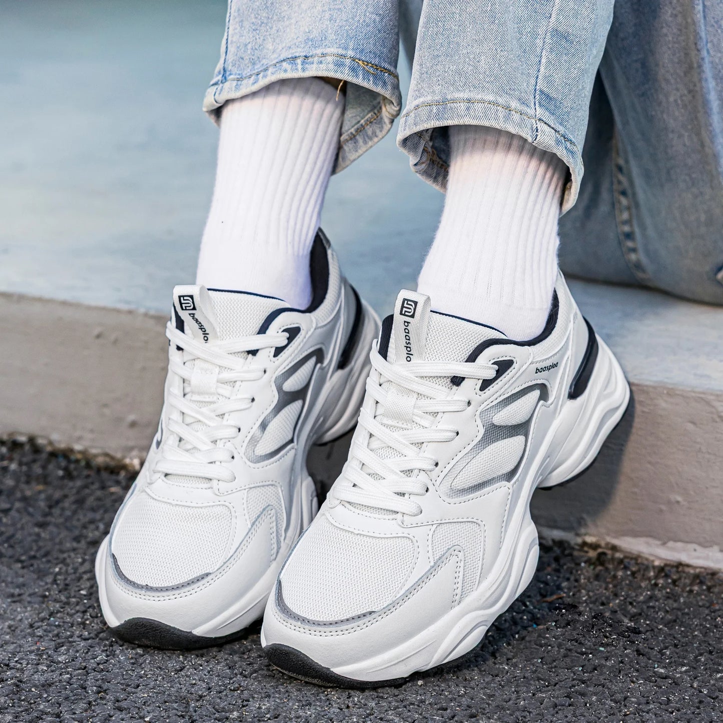 Women Walking Shoes Lightweight Mesh Breathable Sport Shoes Comfort Soft Female Leather Height Increase Casual Sneakers
